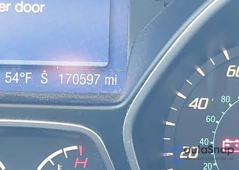 2013 Ford Focus Se from USA, damaged, VIN 1FADP3K26DL305543